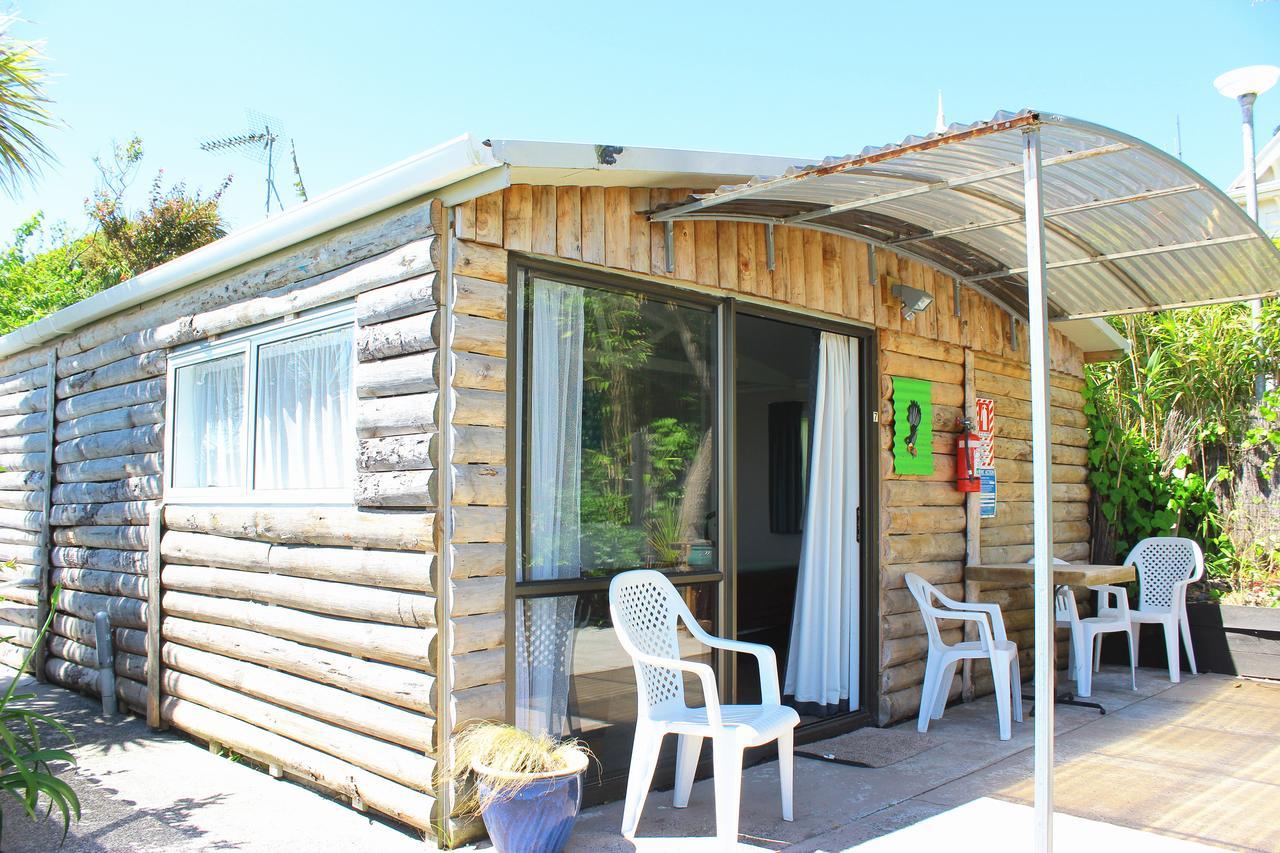 Te Awa Motel 4*