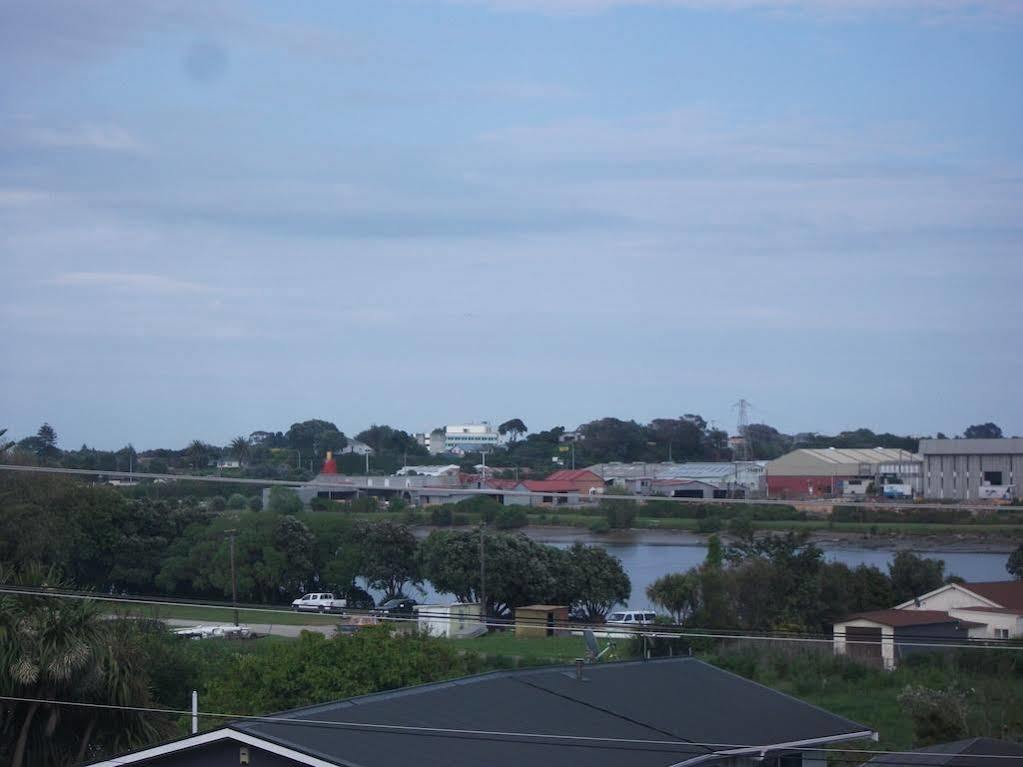 Te Awa Motel 4*