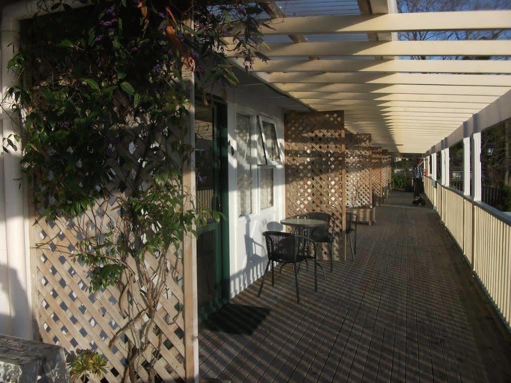 Te Awa Motel 4*